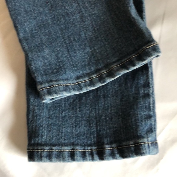 Giles size 10 DKNY boyfriend blue jeans with adjustable waistband - Picture 12 of 12